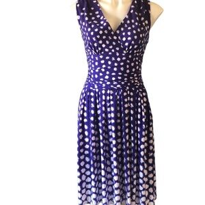 Eliza J Vibrant Size 16 Bluish/Purple Sleeveless Polka Dot Pleated Dress